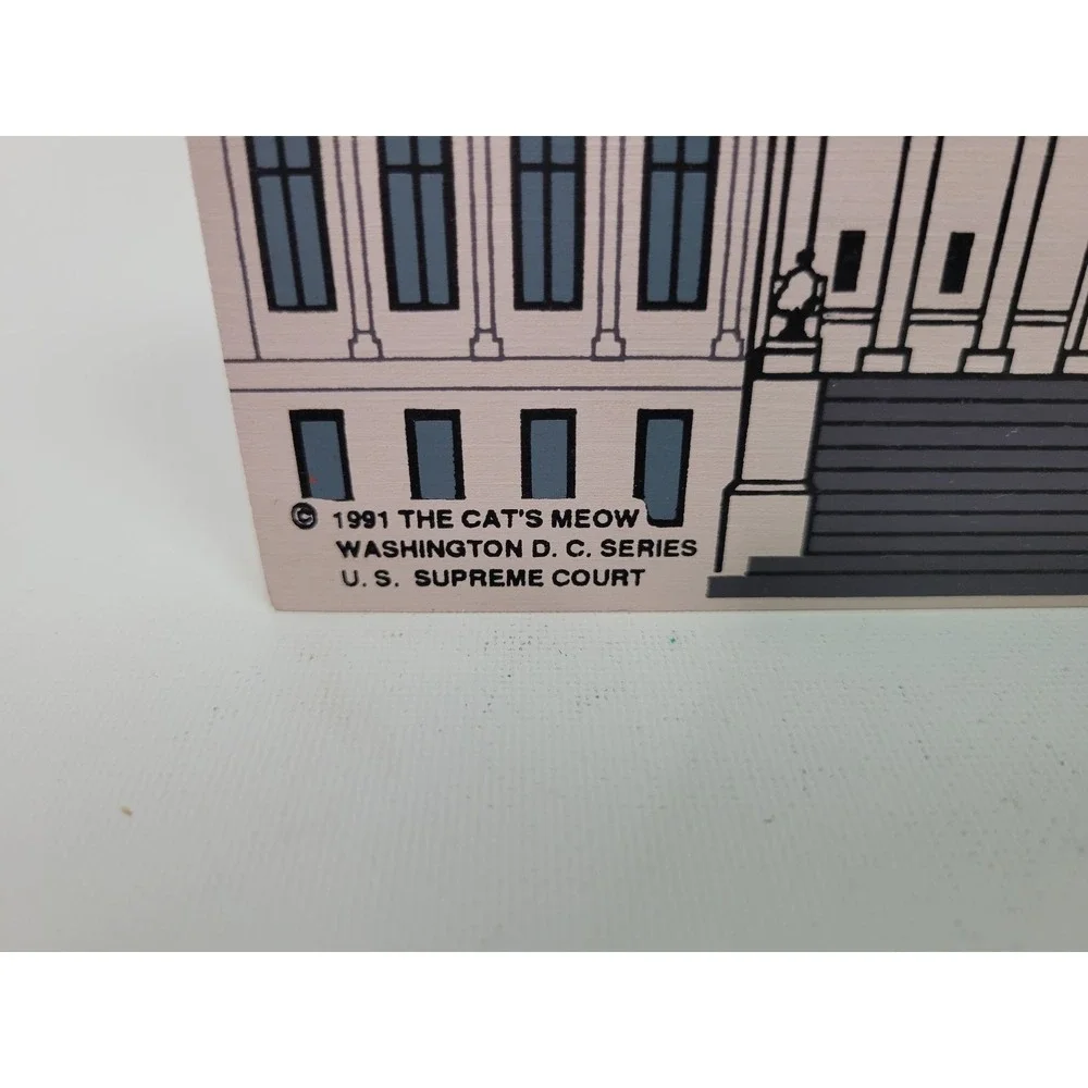 Cat's Meow U.S. Supreme Court House‎ Washington D.C. Collectible Wood 1992